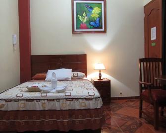 Alojamiento El Cardenal - Iquitos - Sypialnia