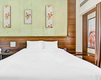 Hotel Sai Sparsh-150 Metres From Sai Temple - Shirdi