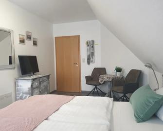 Hotel Blischke - Carolinensiel - Bedroom