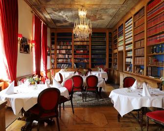 Häringe Slott - Västerhaninge - Restaurante