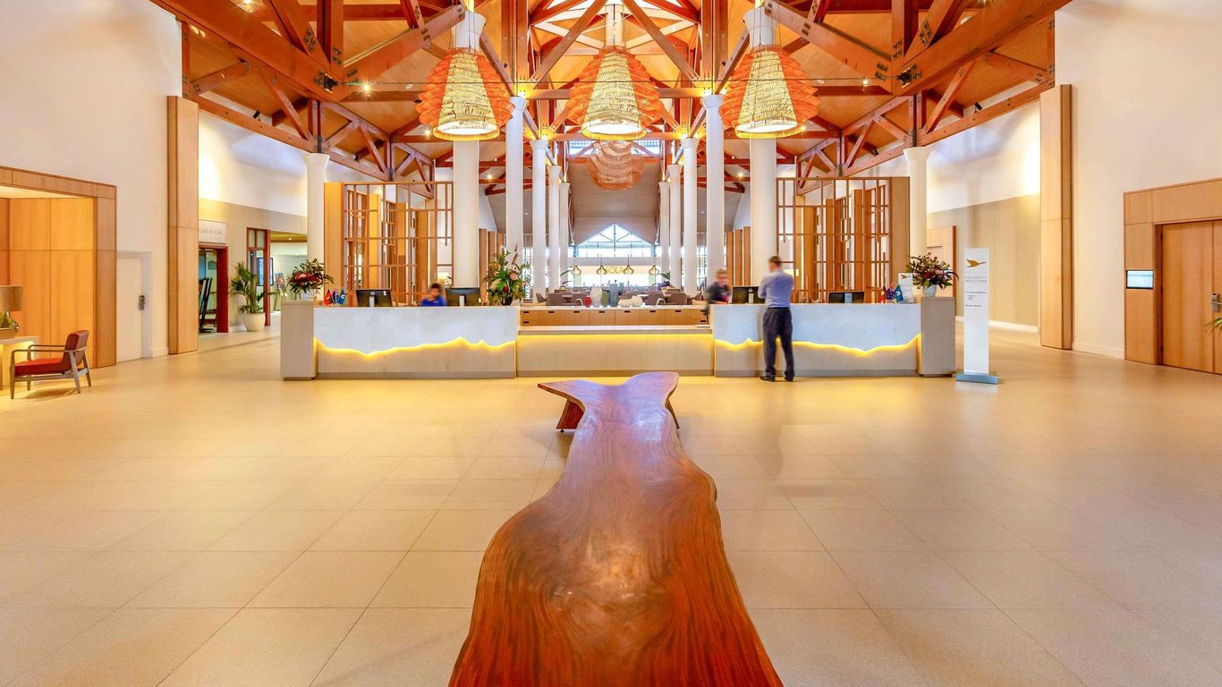 Novotel Sunshine Coast Resort