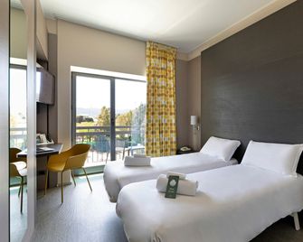 B&B Hotel Savona - Savona - Camera da letto