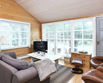 8 person holiday home in Fjerritslev-By Traum - Fjerritslev - Obývací pokoj