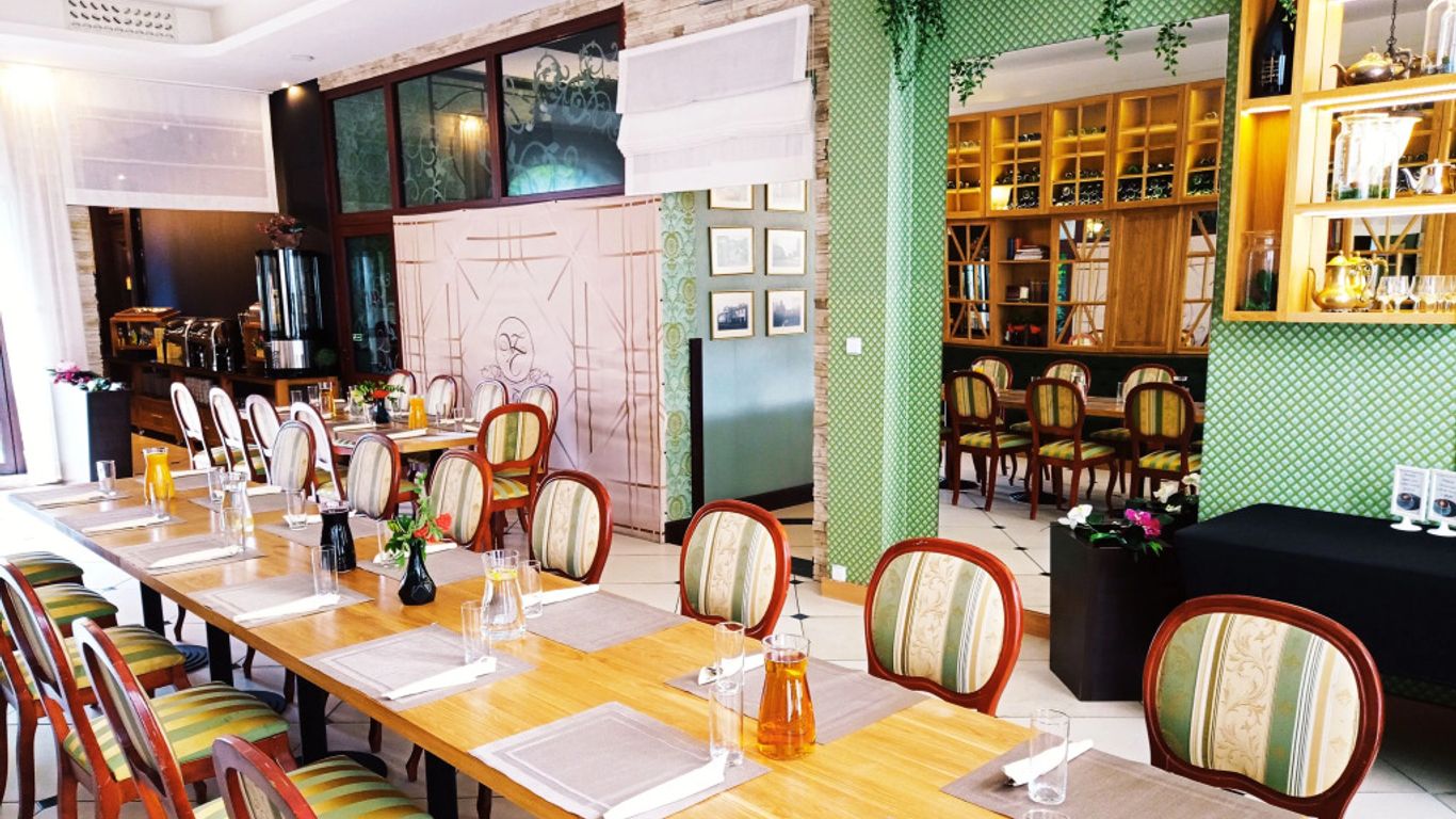 فيلا تراديكيا