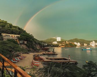 Perla Roca Hotel Boutique - Beach Front - Santa Marta