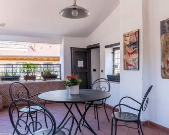 Torripa Group - Trastevere - Rooma - Ruokailuhuone