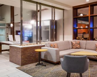 Holiday Inn Gulfport-Airport By IHG - Gulfport - Building