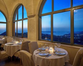 Zannos Melathron by Omilos Hotels - Pyrgos Kallistis - Restaurant