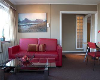Breidablikk Guesthouse - Narvik - Living room
