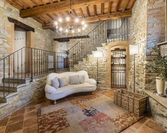 Villa with private pool and stunning views near Pisa - Chianni - Living room