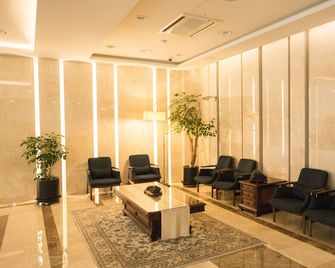 Summit Hotel Seoul Dongdaemun - Seoel - Lobby