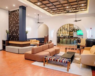 Hotel Colonial Granada - Granada - Lobi