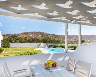 Depis Edem Luxury Villas - Plaka - Balkon