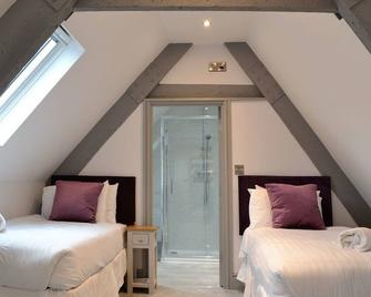 The Four Seasons Hotel - Aberystwyth - Bedroom