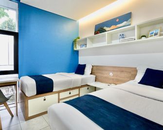 Ofo Kost Premium Kampung Inggris Pare Syariah Mitra RedDoorz - Kediri - Schlafzimmer