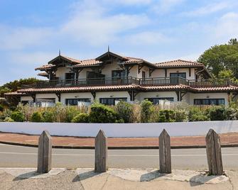 Résidence Les Suites Pereire - Arcachon - Budynek