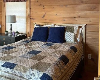 Blue Ridge Parkway Seclusion - Cana - Habitación
