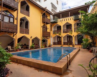 Mizingani Seafront Hotel - Zanzíbar - Pileta