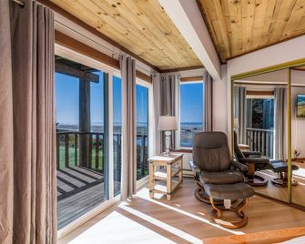 Little Creek Cove Beach Resort - Newport - Balcon