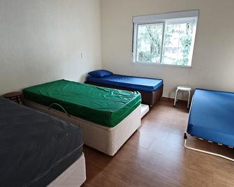 Casa Dentro do Condomínio Parque Suíça, Acomoda 21 Pessoas - Caieiras - Habitación