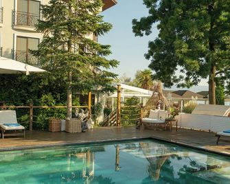 Lale Boutique Hotel - Sapanca - Uima-allas