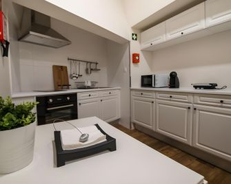 Casa Ateneu - Ponta Delgada - Kitchen