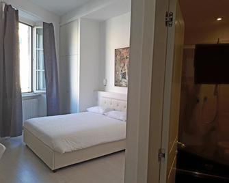 Alberica10 - Carrara - Habitación