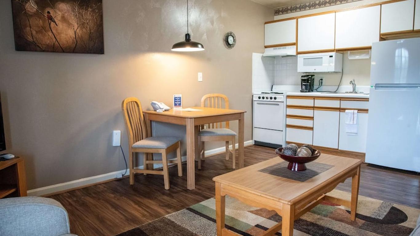 Corporate Suites of Lanford