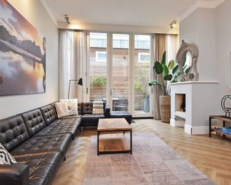 Park Central Executive 102 - Haia - Sala de estar