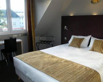 Hotel Saint Pierre - Vire Normandie - Bedroom