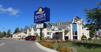Bayside Hotel of Mackinac - מקינאו סיטי - בניין