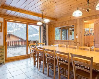 Spacious apartment with sauna - Champagny-en-Vanoise - Comedor