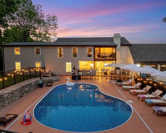 Glencairn Knoll - La Grange - Pool