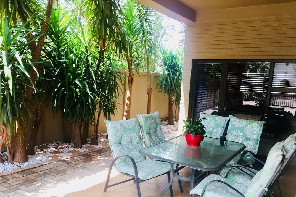 Belmont Guesthouse - בלואמפונטיין - פטיו