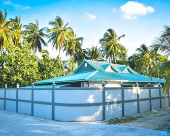 Equator Homestay - Addu City