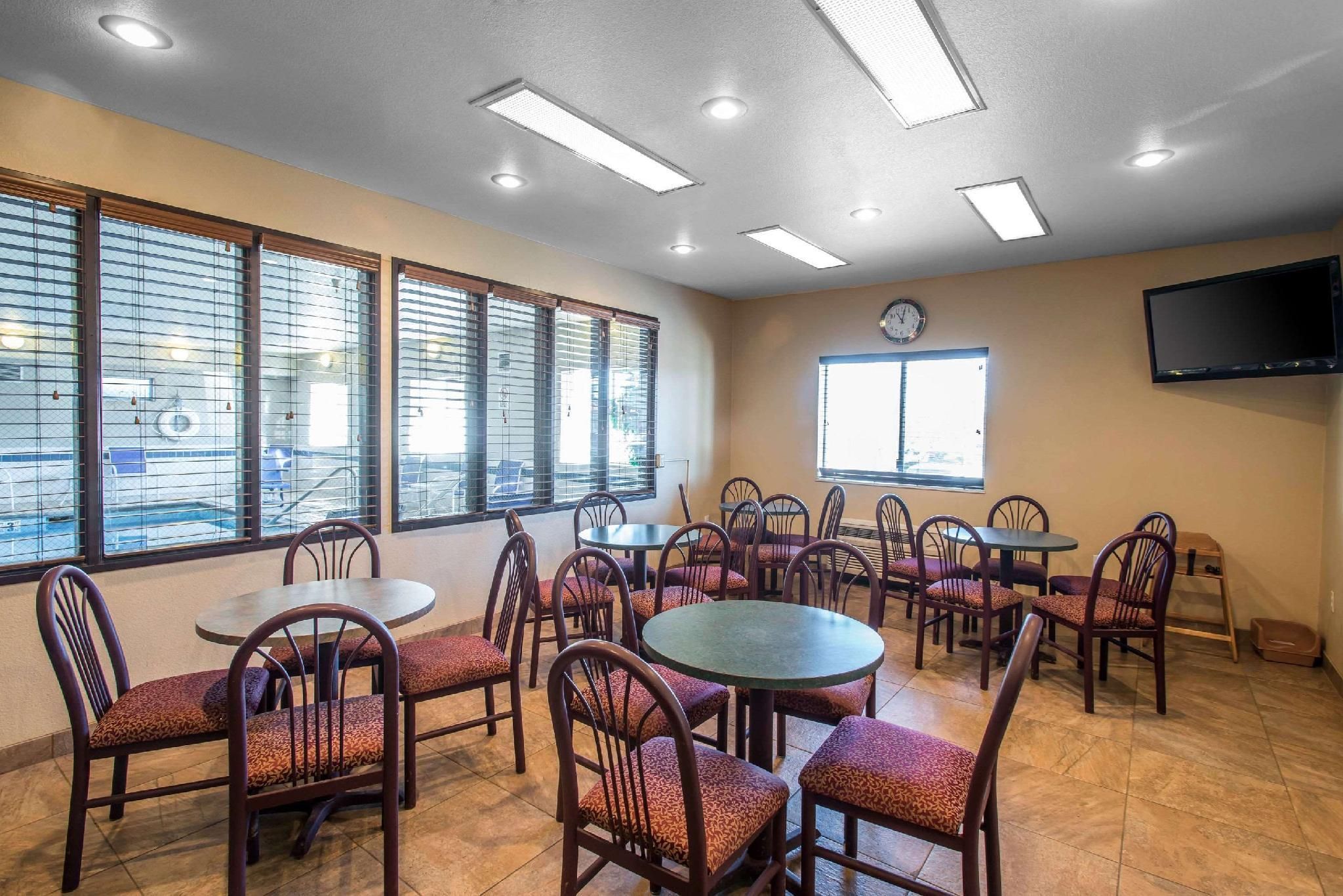 Baymont by Wyndham Loveland/Fort Collins Area