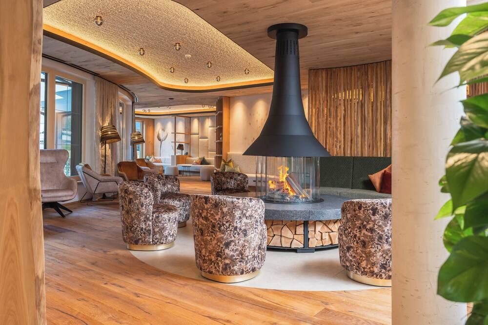 Ferienhotel Sonnenhof - צל אם צילר - טרקלין