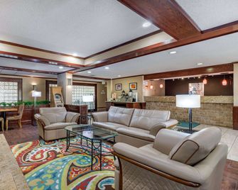 Quality Suites Addison-Dallas - Addison - Lobby