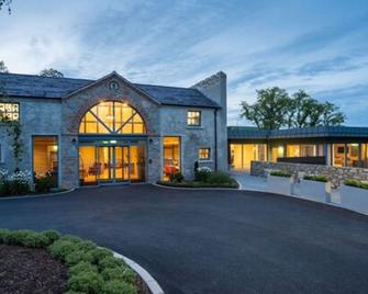 كيليفي كاسل إيستايت - نيوري - مبنى