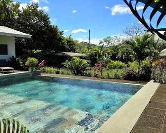 Tee-K Lodge Tamarindo - Tamarindo - Piscina