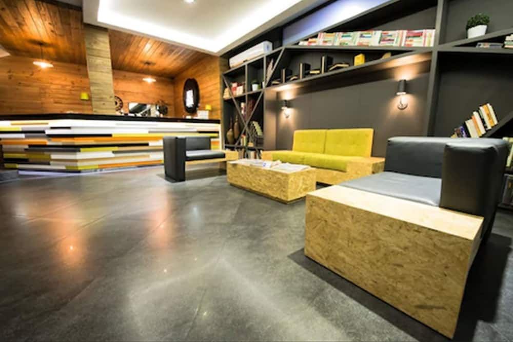 Hotel Perla Central - גוואדאלחארה