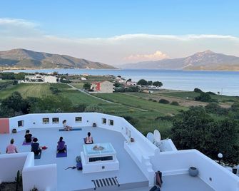 Nisea Hotel Samos - Samos