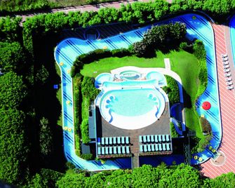 Union Lido Art & Park Hotel - Cavallino Treporti - Pool