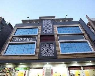 Hotel Krishna - Bathinda - Edificio