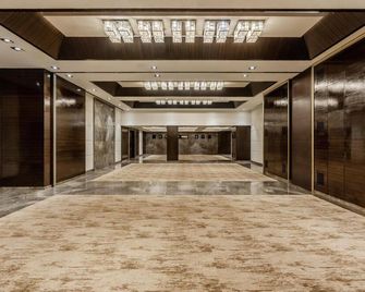 Park Inn by Radisson Navi Mumbai - Navi Mumbai - Lobby