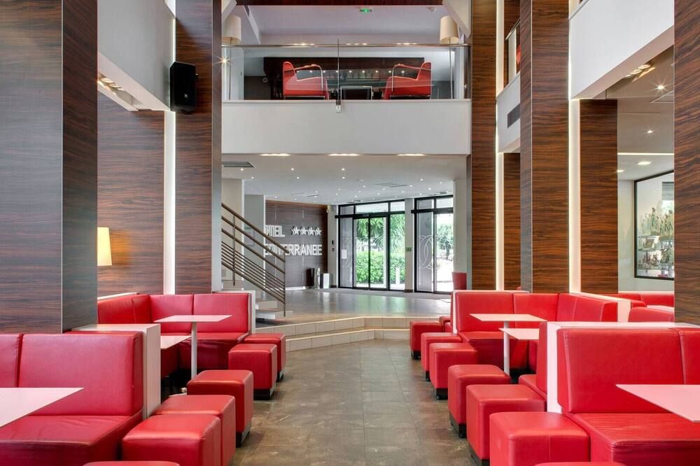 هوتل ميدتيريني - لورد - ردهة