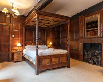 The New Inn by Roomsbooked - גלוצ'סטר - חדר שינה