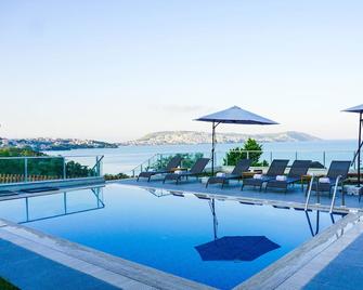 Sinop Koru Hotel - Sinop - Bazén