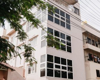 Urban Elite - Apart Hotel - Hubli - Building