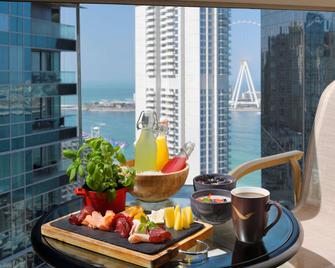 Mövenpick Hotel Jumeirah Beach - Dubai - Bedroom